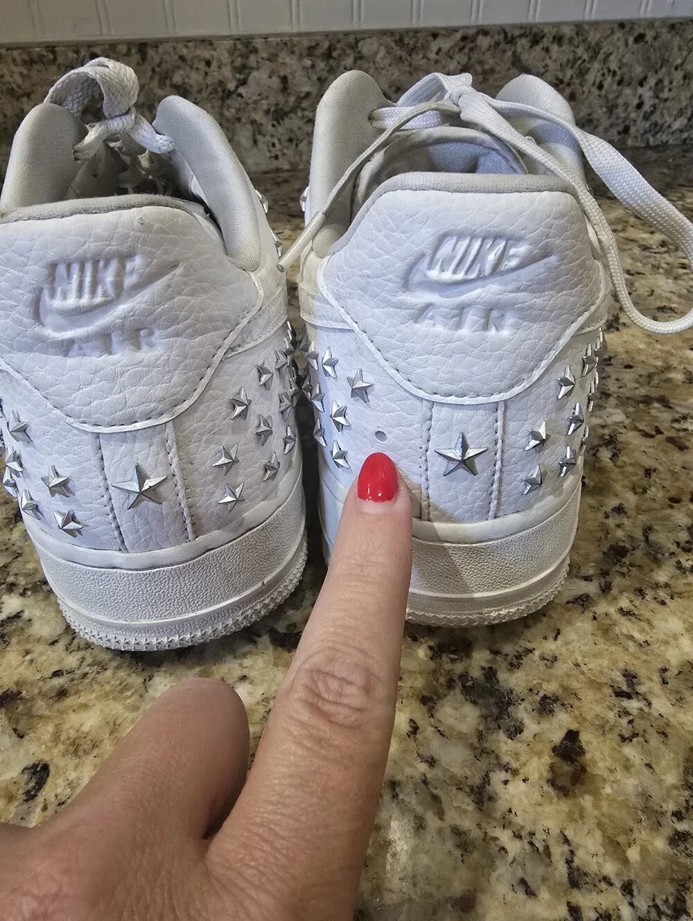 Nike Air Force 1 Low Star-Studded White Size 9.5